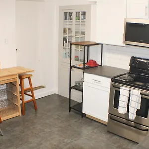 urban-oasis-3br-2ba-city-view-private-parking.hotels-in-pittsburgh.com/